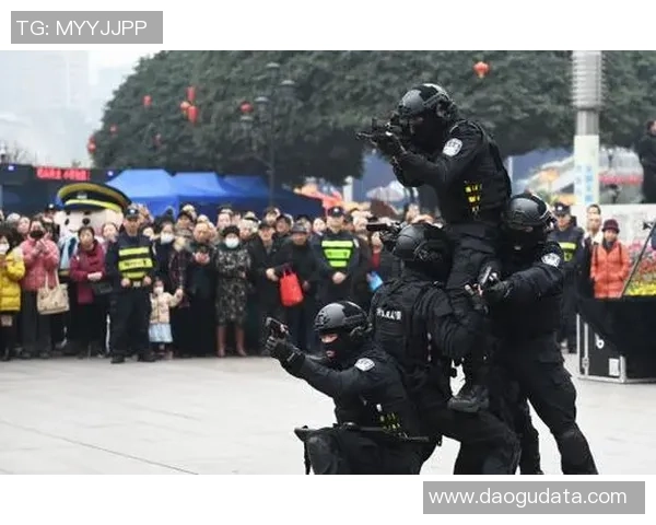 重庆极限运动队区域防守战术解析与实战应用探讨